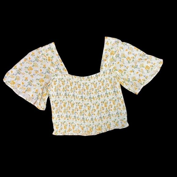 NWT Chelsea & Violet Floral Smocked Top L - Picture 5 of 10